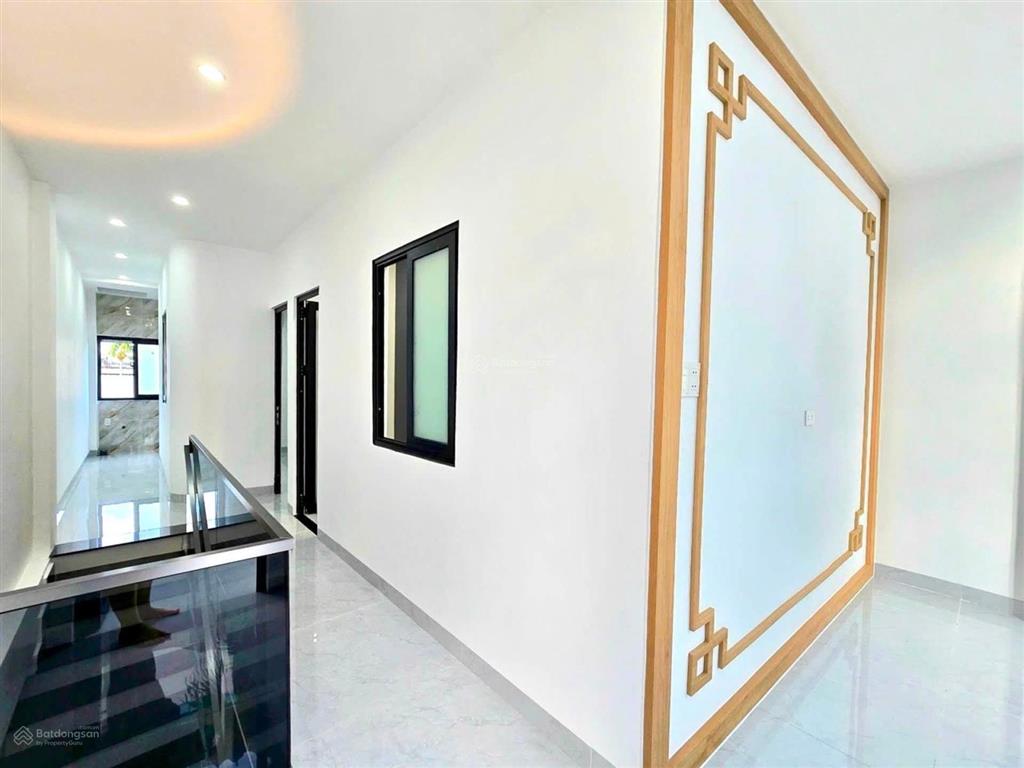 Nhà đẹp lạc long quân trung tâm tây hồ  57m2  5 tầng  12 tỷ