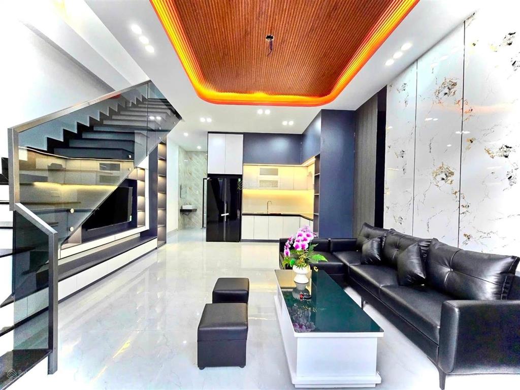 Nhà đẹp lạc long quân trung tâm tây hồ  57m2  5 tầng  12 tỷ