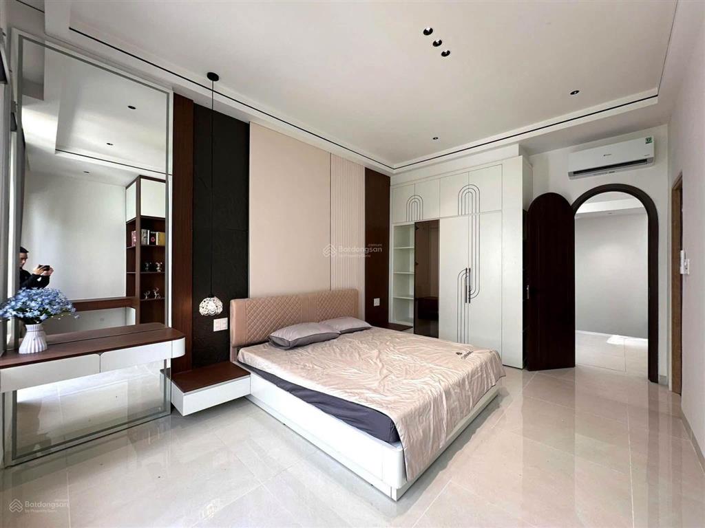 Hàng hiếm võ chí công  42m2  6,9 tỷ