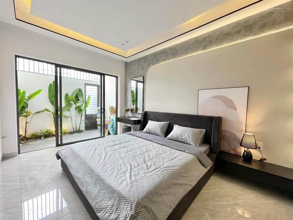 Thụy khuê tây hồ  37m2  5 tầng dân xây kiên cố  chỉ 7.2 tỷ