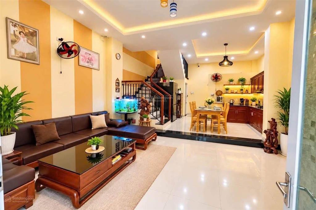 Siêu phẩm xuân la  tây hồ  36m2  5 tầng  7 tỷ