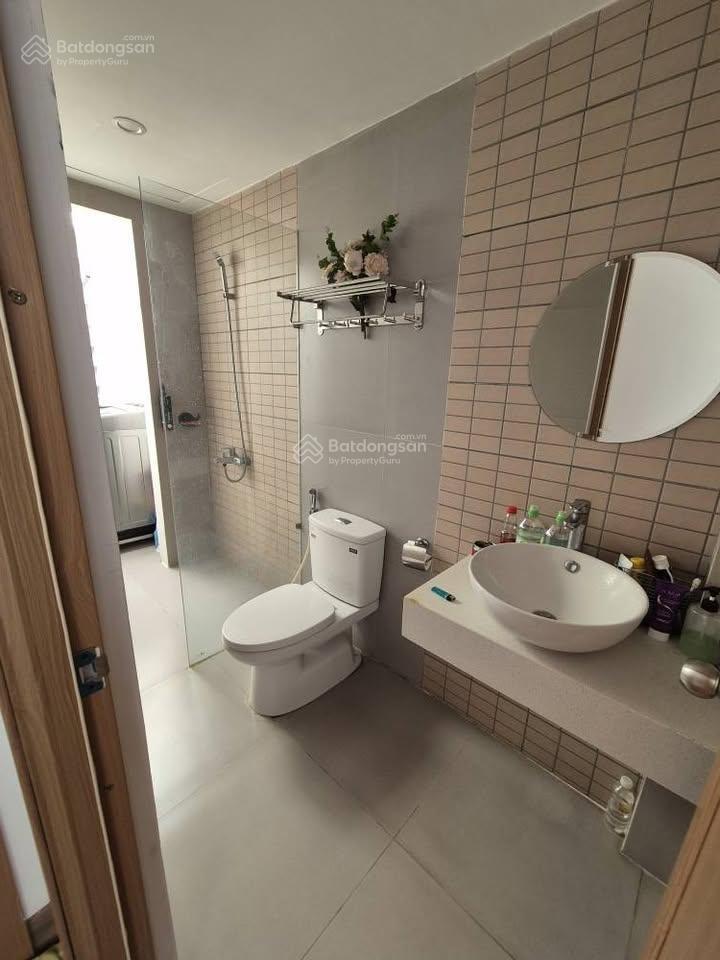 Bán gấp nhà riêng 5 tầng, 45m2, 10 tỷ ở âu cơ, tây hồ, hà nội.
