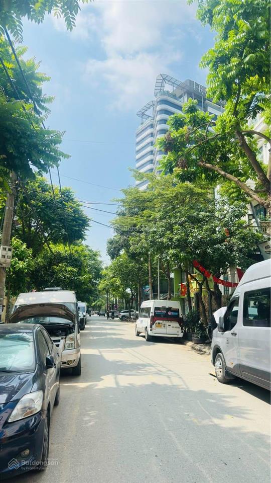 Bán gấp đất tại lạc long quân, 8,8 tỷ, 78 m2, mặt tiền 4m