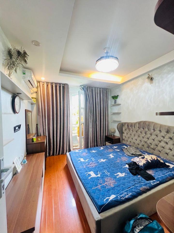 Bán nhà mặt ngõ ô tô tránh, vào nhà, kinh doanh, dân xây 4 tầng, 45m, giá hơn 8 tỷ