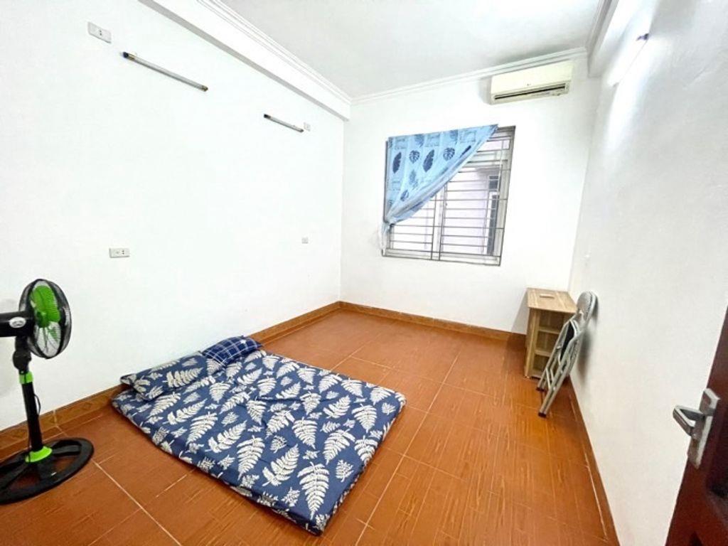 Bán nhà Đức Giang, Việt Hưng, Long Biên, 4 tầng, 55m2, khu phân lô quân đội, ô tô vào nhà