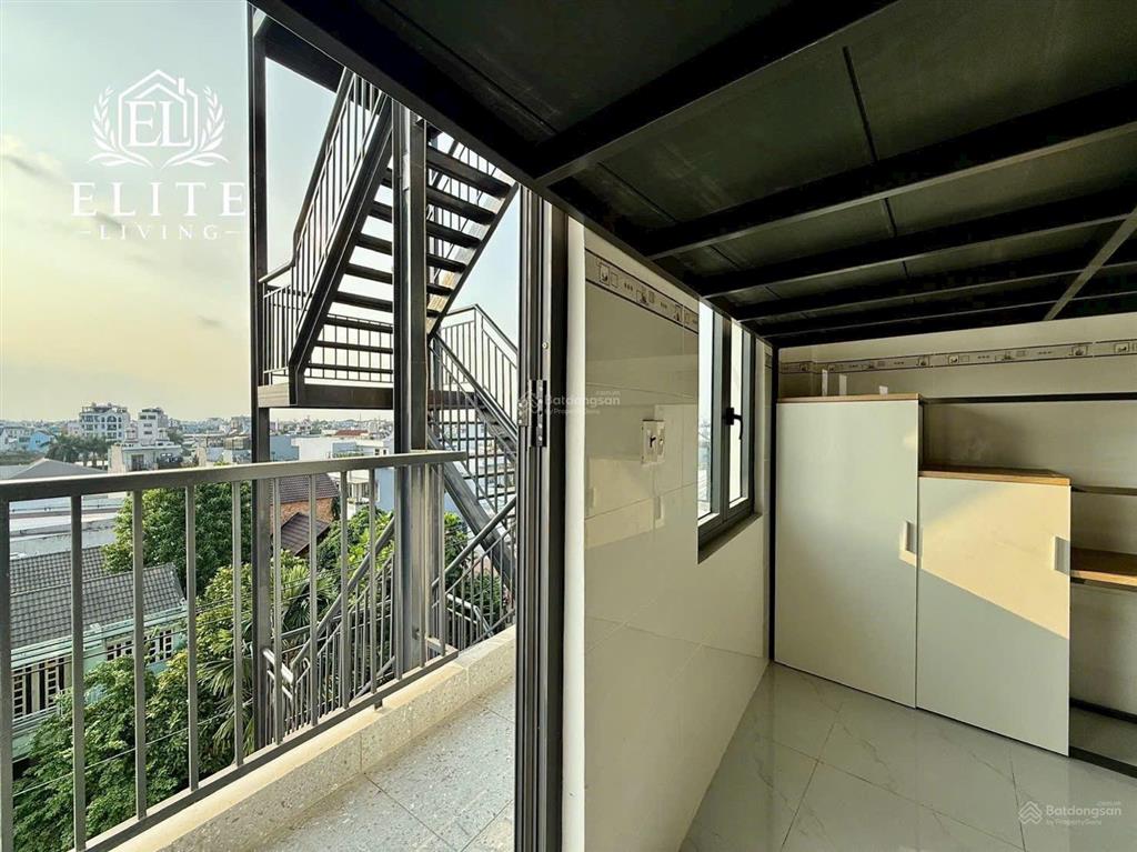 Cho thuê căn hộ duplex có gác ngay cầu vượt ba tháng hai, gần huflit, bách khoa, ueh, hoa sen q10