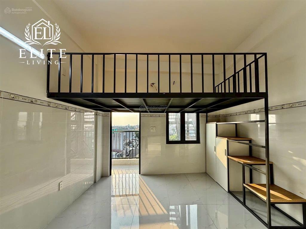Cho thuê căn hộ duplex có gác ngay cầu vượt ba tháng hai, gần huflit, bách khoa, ueh, hoa sen q10