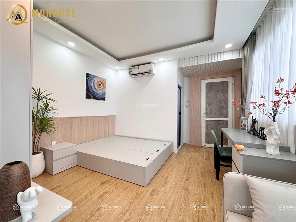 Cho thuê căn hộ view siêu đỉnh  tách bếp, giặt riêng  ngay aeon tân phú  0703 992 ***