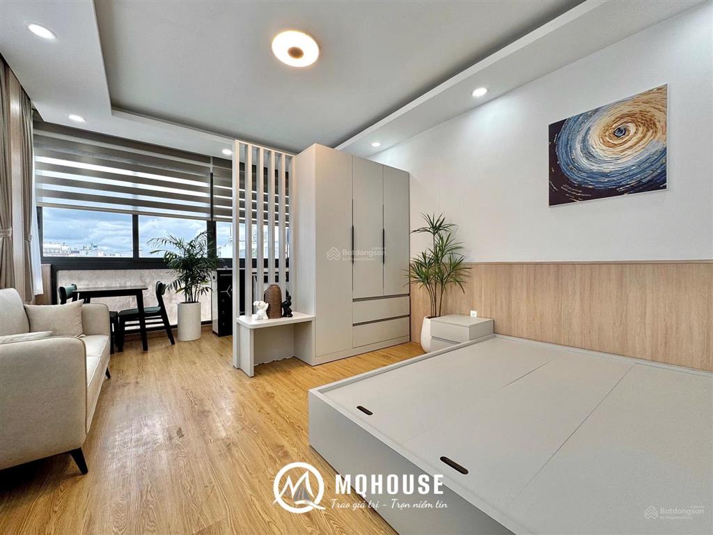 Cho thuê căn hộ view siêu đỉnh  tách bếp, giặt riêng  ngay aeon tân phú  0703 992 ***