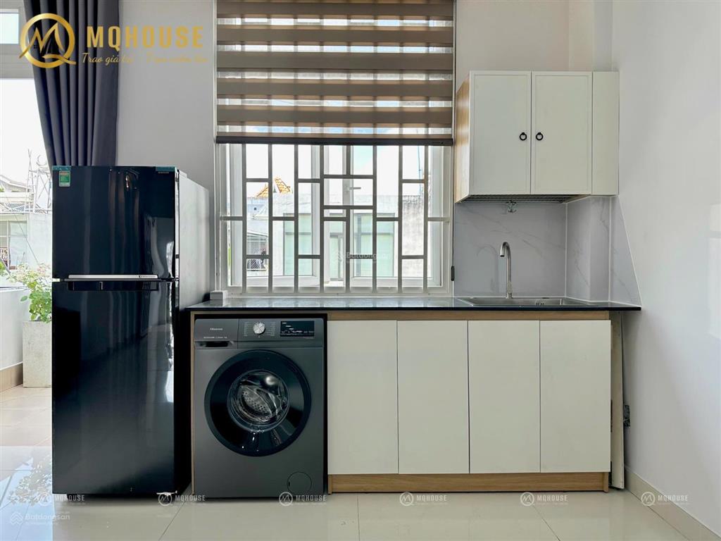 Cho thuê căn hộ ban công  full nt  giặt riêng ngay luỹ bán bích, âu cơ  0703 992 ***