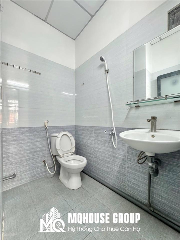 Cho thuê căn hộ mới 100%  full nt ngay kcn tân bình  0703 992 ***