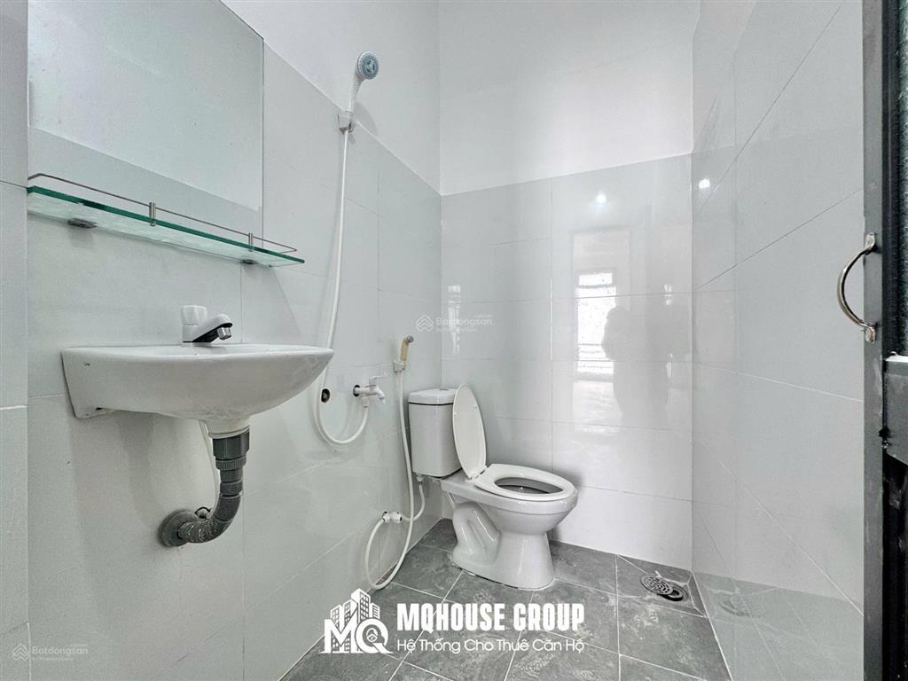 Cho thuê căn hộ ban công ngay gần đh công thương, aeon tân phú, kcn tân bình  0703 992 ***