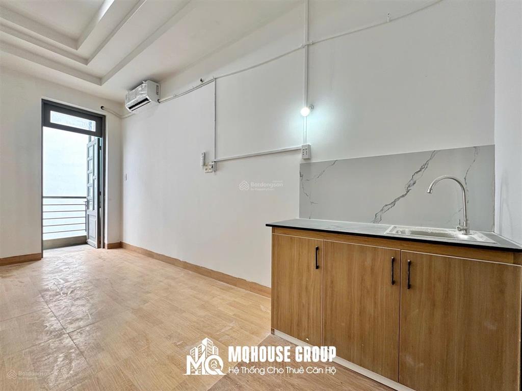 Cho thuê căn hộ ban công ngay gần đh công thương, aeon tân phú, kcn tân bình  0703 992 ***