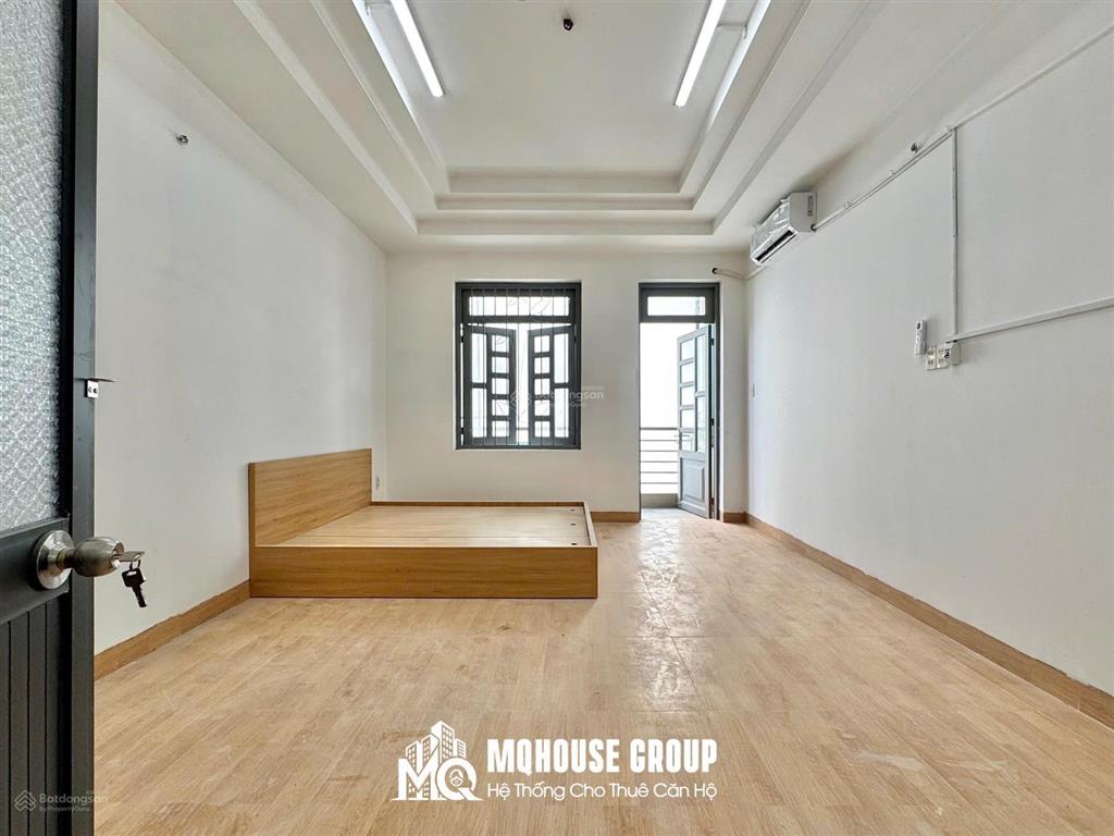 Cho thuê căn hộ ban công ngay gần đh công thương, aeon tân phú, kcn tân bình  0703 992 ***