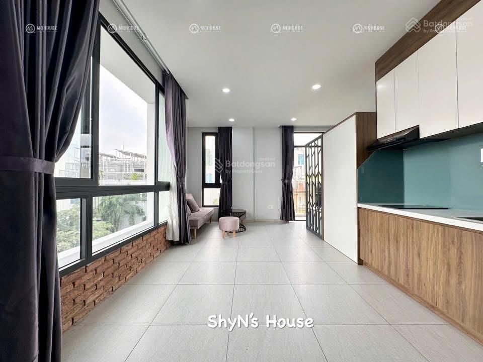 Cho thuê căn hộ full nội thất có ban công lớn ngay ngã tư bảy hiền, tân bình  0703 992 ***