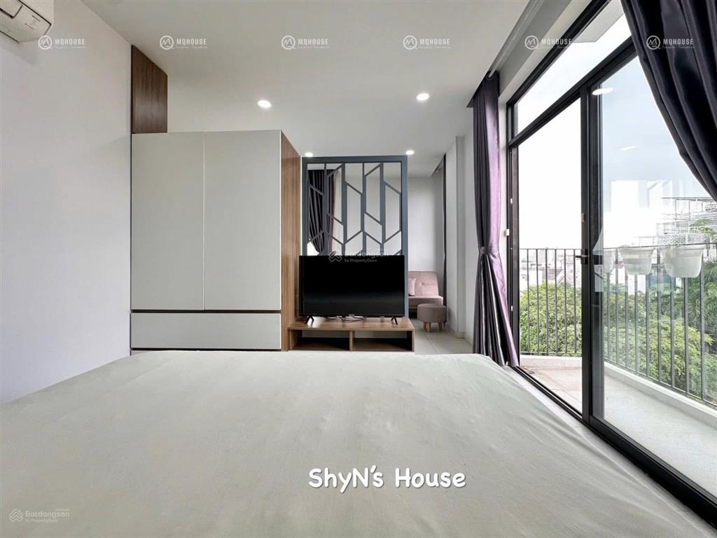 Cho thuê căn hộ full nội thất có ban công lớn ngay ngã tư bảy hiền, tân bình  0703 992 ***