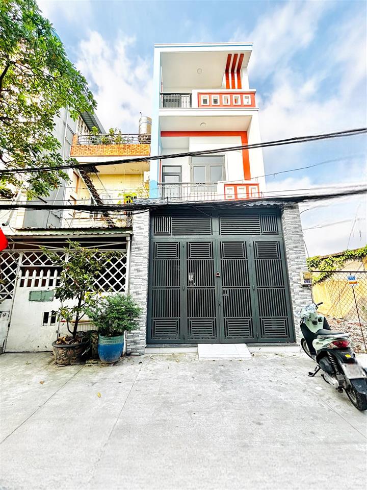 Nhà đẹp 3 tầng, hẻm 6m thông ngay kinh dương vương, bx miền tây, hẻm 6m, 60m2, đẹp ở ngay.