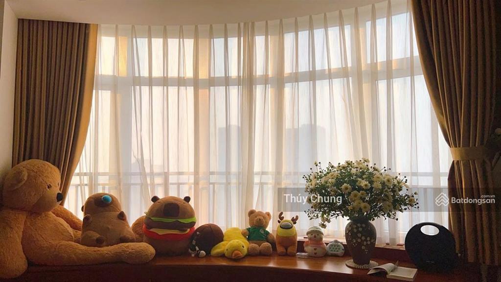 Cần bán gấp căn hộ giá rẻ nhất định công 3 phòng ngủ, 2wc 81m2 giá 6,68 tỷ