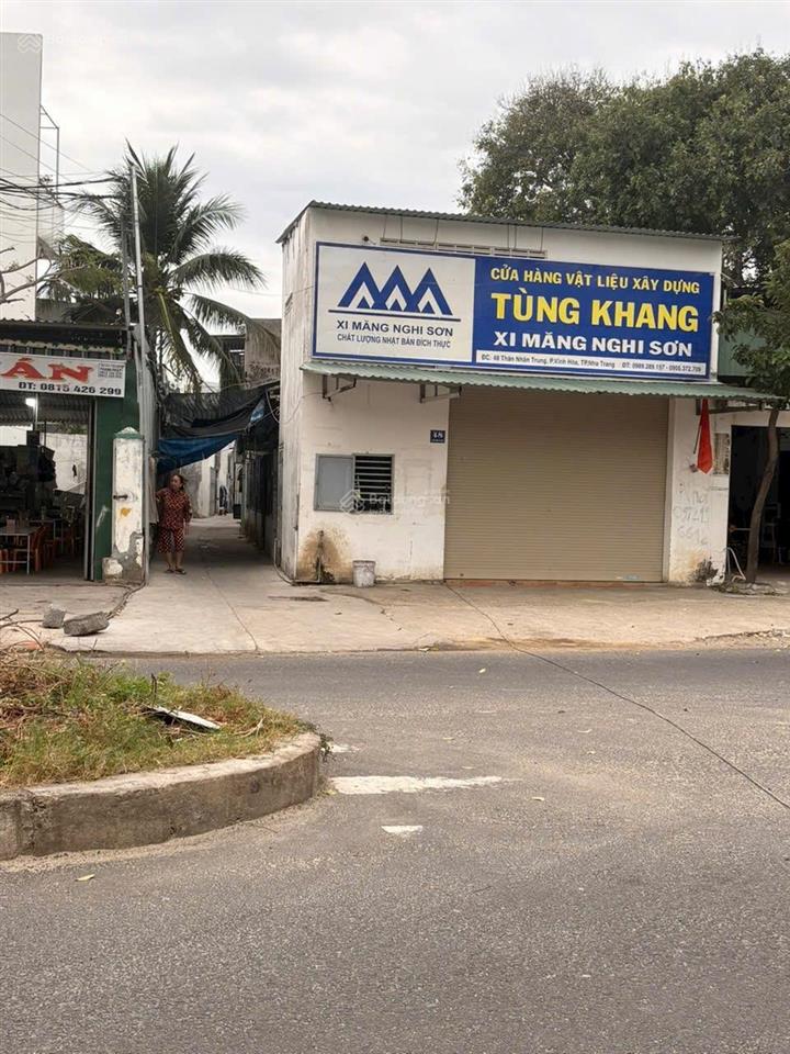 Giá chỉ 3,4tỷ có lô đất hòn sện  hẻm thân nhân trung vĩnh hoà nha trang