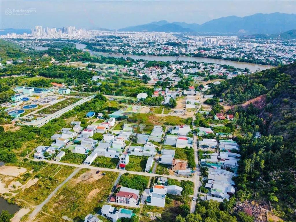 Giá chỉ 1,75 tỷ gần cầu phú kiểng (xuân ngọc)  vĩnh ngọc  nha trang