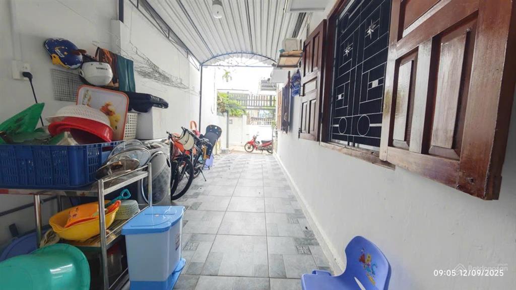 Ngang 7,9m có lô đất hẻm nguyễn biểu( cách biển 800m) vĩnh hải nha trang giá 6,7tỷ