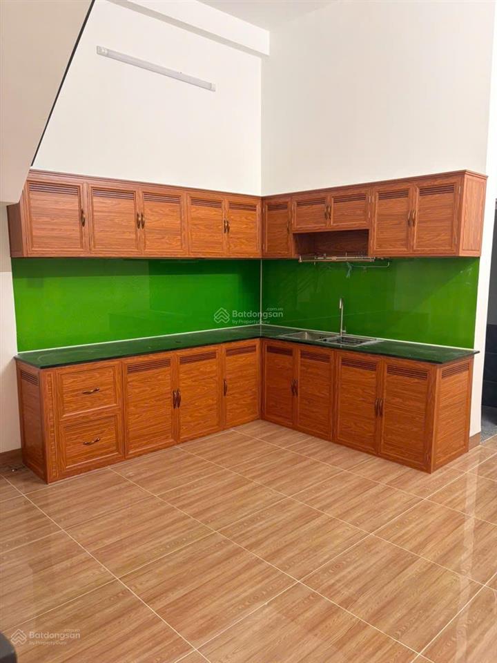 Bán nhà 3 tầng mới đẹp  vĩnh hoà  giá 4,2 tỷ