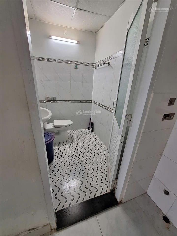Giá 4,3 tỷ nhà hẻm củ chi  cách biển 500m hướng nam  vĩnh hải  nha trang