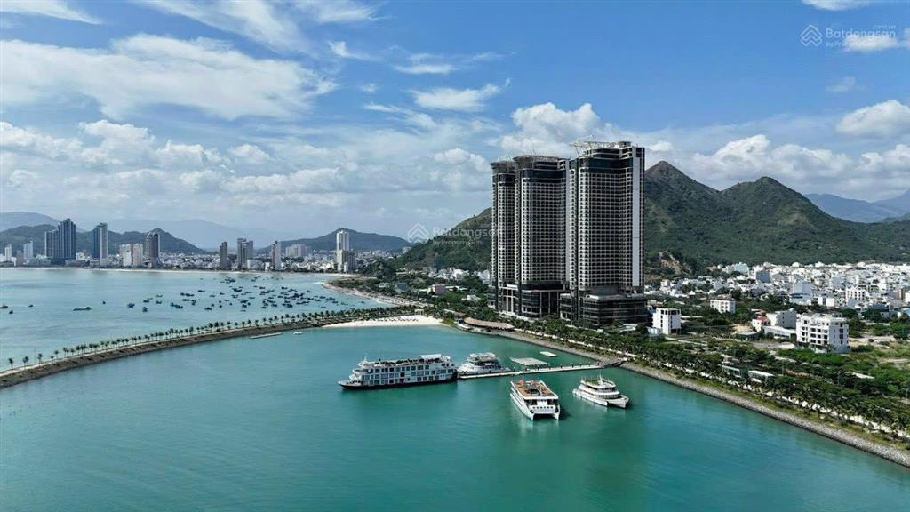 Bán 2 lô đường xuân thuỷ(khu đô thị vĩnh hoà)  bắc nha trang giá 57tr/ /m2