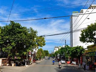 8,6tỷ nhà góc 2 mặt tiền điện biên phủvị trí kinh doanh đắc địa vĩnh hoà nha trang