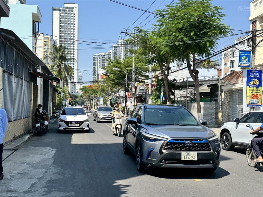 Bán nhà 2 mặt tiền trước sau (đường nhựa 16m) cách biển 100m  vĩnh hòa  bắc nha trang