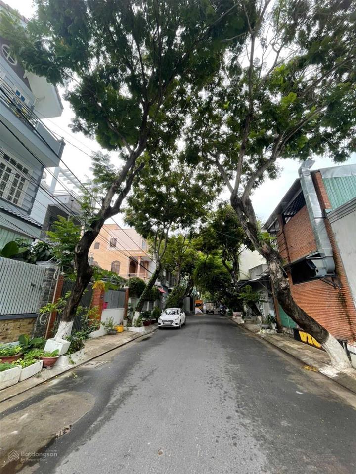Bán nhà 3 tầng đường phó đức chính, vĩnh hòa, cách biển 300m, nha trang, khánh hòa