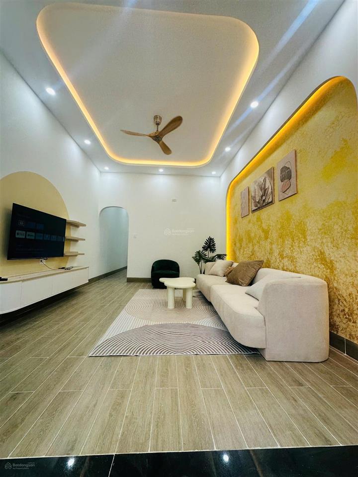 Bán nhà hẻm 4,2m phạm tu  vĩnh hải (cũ)  nha trang  khánh hòa