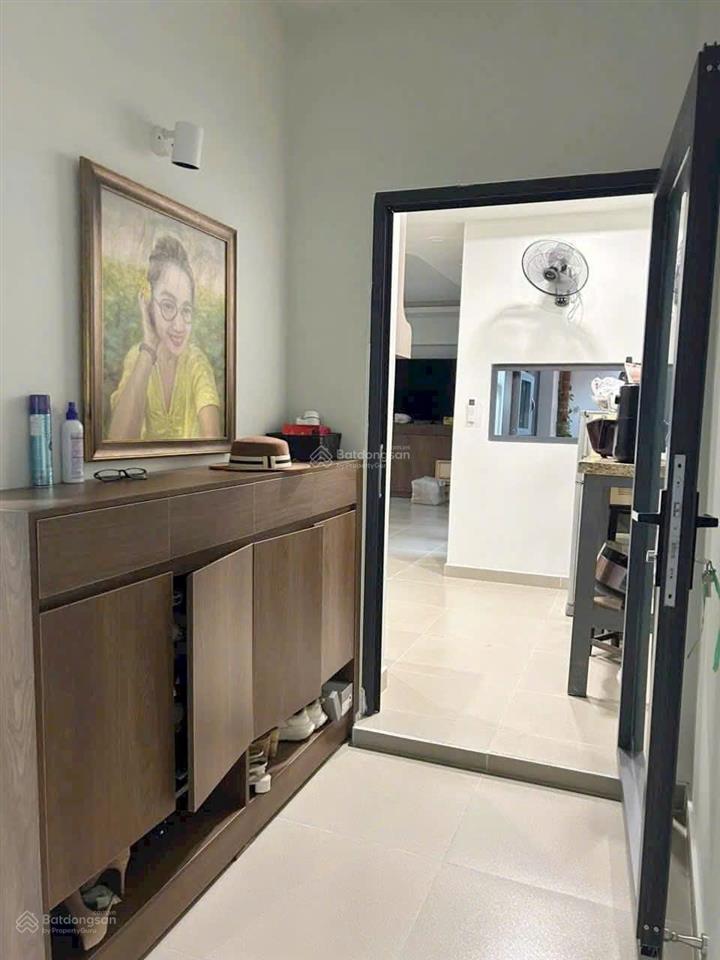 Tân sơn nhì, tân phú. bán nhà đúc 4 tầng 4,3  23. hẻm xe hơi. nhỉnh 9 tỷ