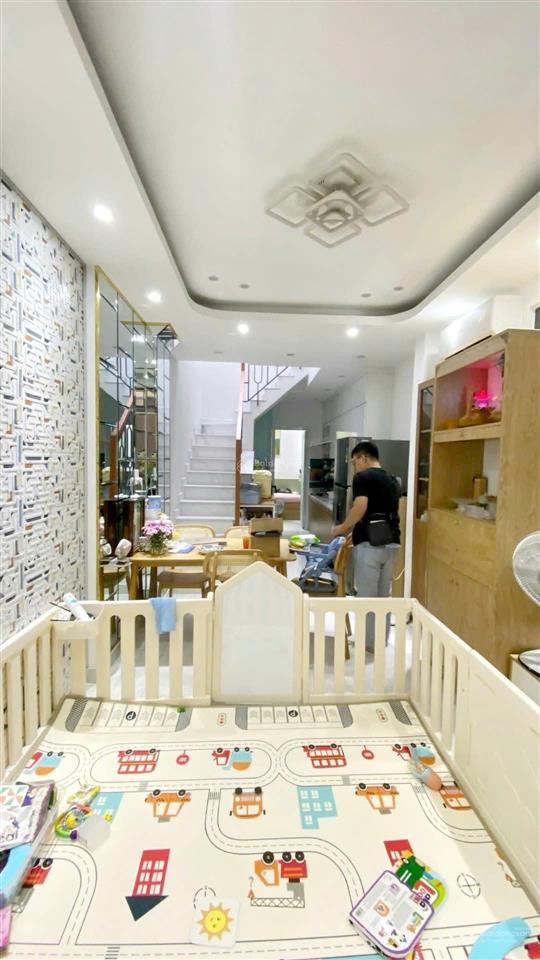 Cạnh trường lê anh xuân,tân phú. nhà 2 tầng đẹp 54m2, hxh thông. chỉ 5 tỷ+