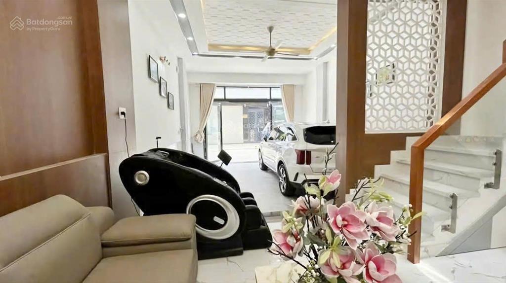 Tân phú, giáp lai tân bình, bán nhà 163m2, đúc 5 tầng, hẻm xe tải. nhỉnh 17 tỷ