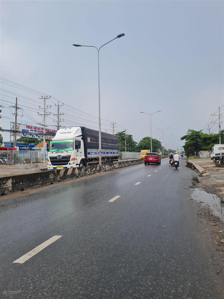 Kẹt ngân hàng, bán gấp 75 phòng trọ, thu nhập gần 100tr/tháng. dt đất thổ cư 1200m2. chỉ hơn 11 tỷ