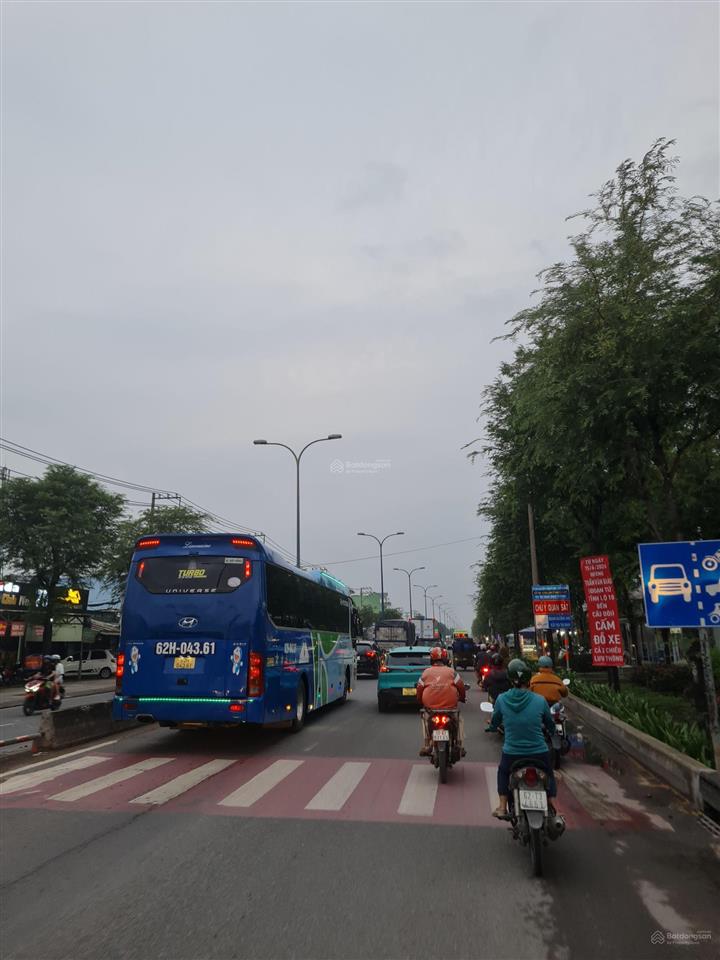 Đầu tư sinh lợi cao, có thu nhập lớn hàng tháng.bán 79 căn trọ,trên dt đất 1200m2 thổ cư,11ty nhỉnh