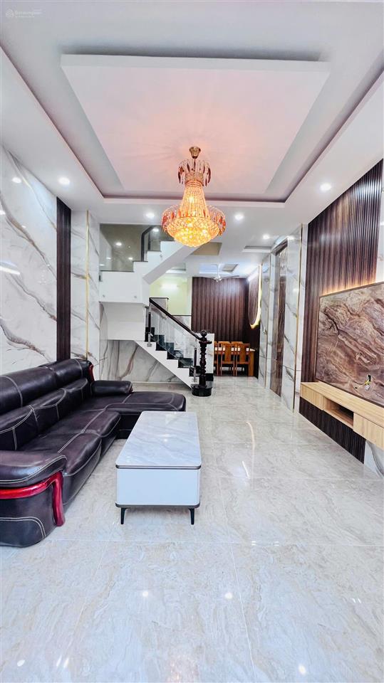 Nhà đẹp 52m 3 tầng hẻm 8m xe hơi chỉ 5.4 tỷ tl vị trí cực đẹp tại vạn xuân tx24, thới an, q12