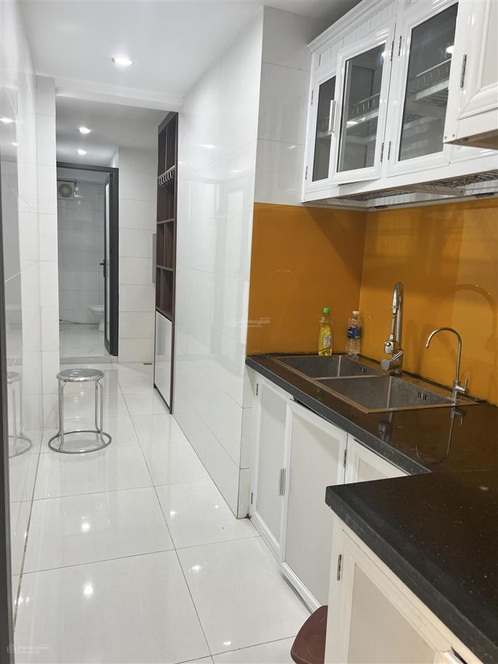 Cho thuê gấp căn hộ tại thành công ba đình 65m2, nội thất tiện nghi