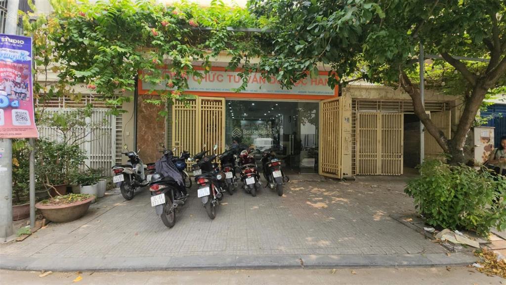 Cho thuê liền kề 11 ô góc văn khê giá 10 triệu/th