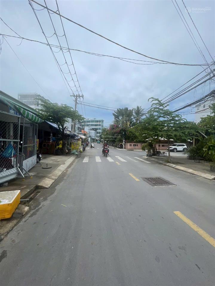 Bán lô đất đẹp (20x29) dương quảng hàm, vị trí đắc địa kế công viên gò vấp