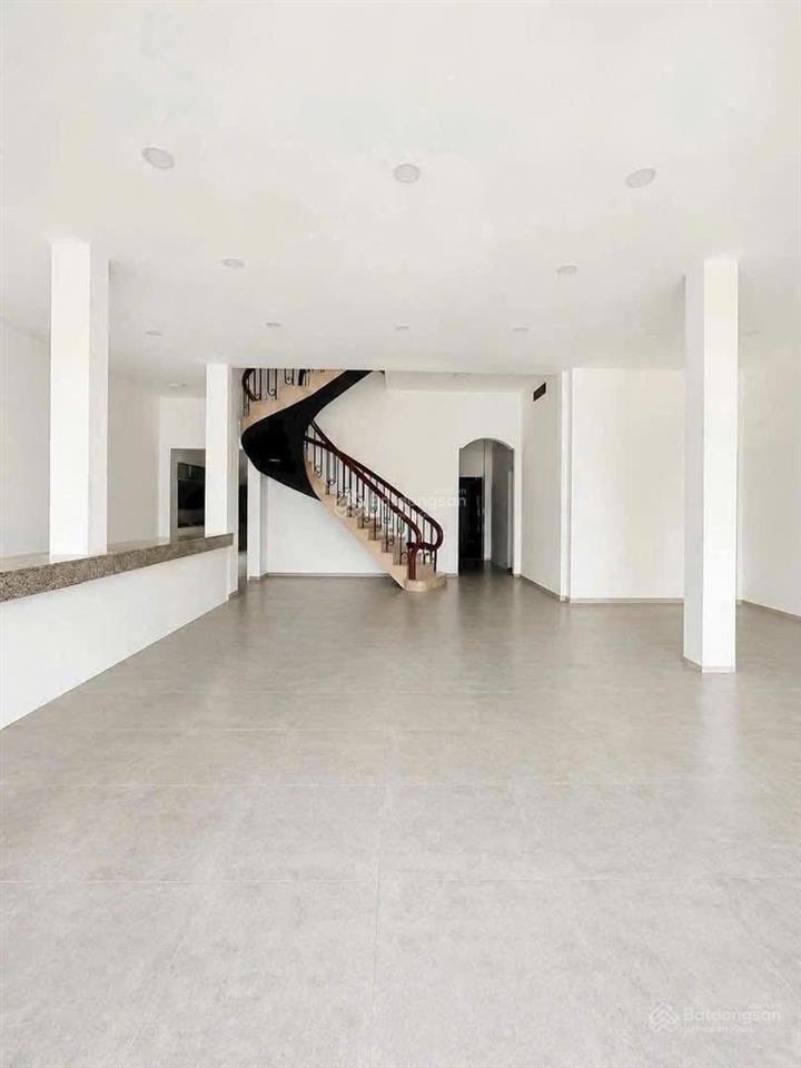 Cho thuê nhà mặt tiền lê đức thọ (10x40m), p13, gò vấp