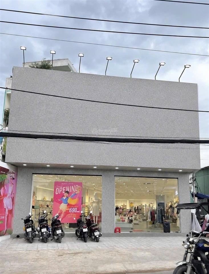 Cho thuê mặt tiền phạm văn chiêu (10x30), p.9, gò vấp