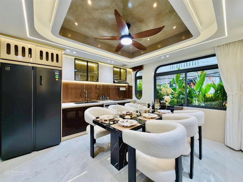 Bán nhà mới, thang máy  trần thị trọng p. 15, tân bình
