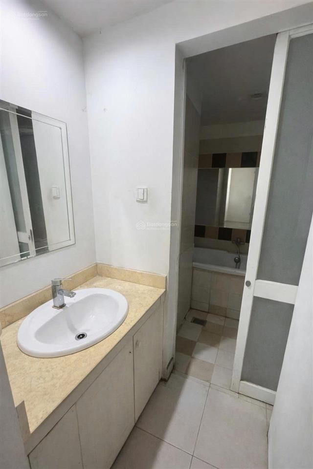 Quá xá rẻ 3pn chỉ 4,5 tỷ 107m2. căn góc chung cư phúc yên 1