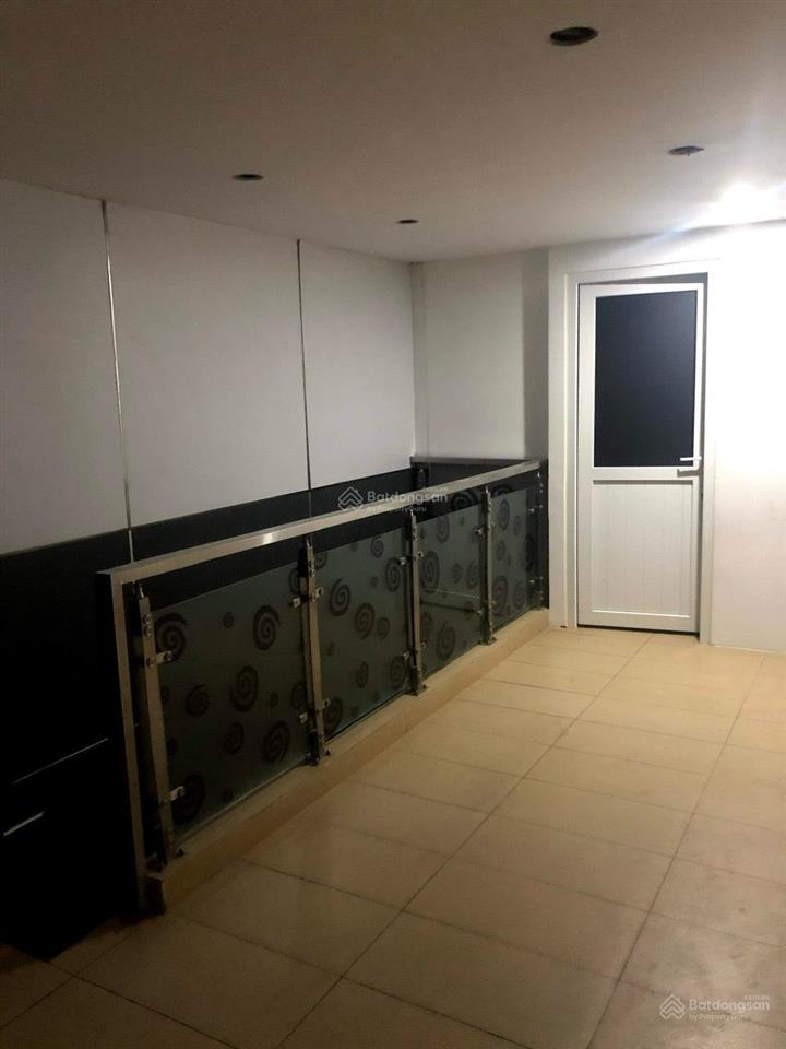 Cần cho thuê nhà mặt tiền số 755 đường cách mạng tháng tám, quận tân bình, 4.2x21m, 45tr/th