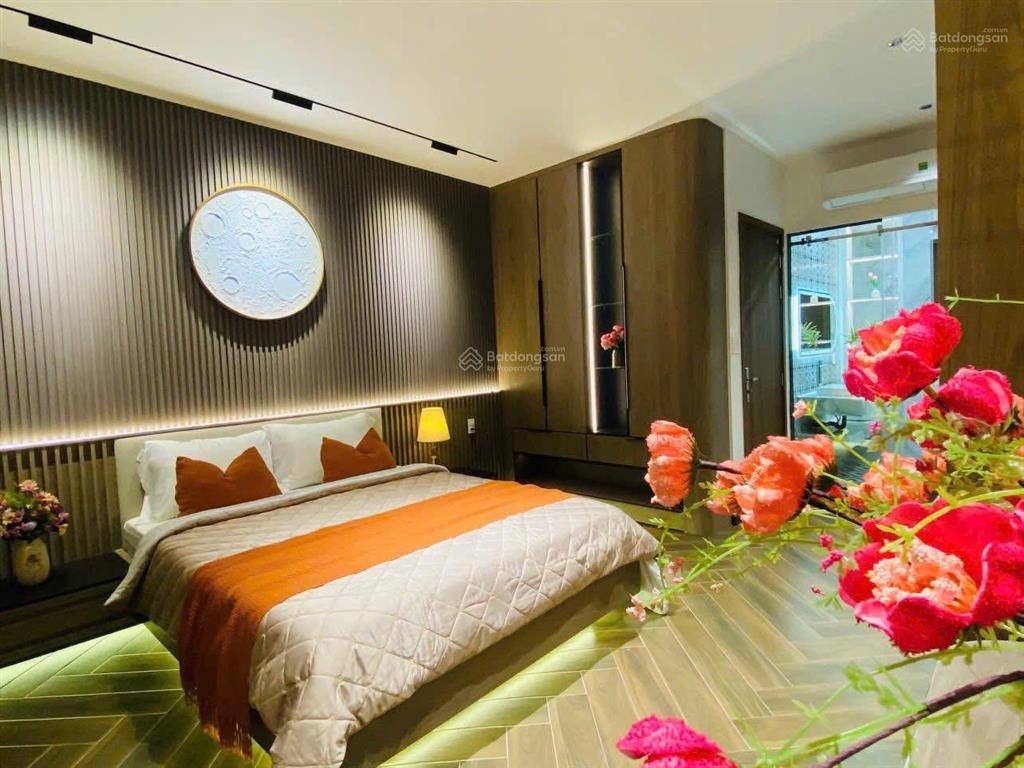 Bán nhà mới xây 100%, 5 tầng x 65m2, bạch đằng, bình thạnh, dt 4,5x14m, shr