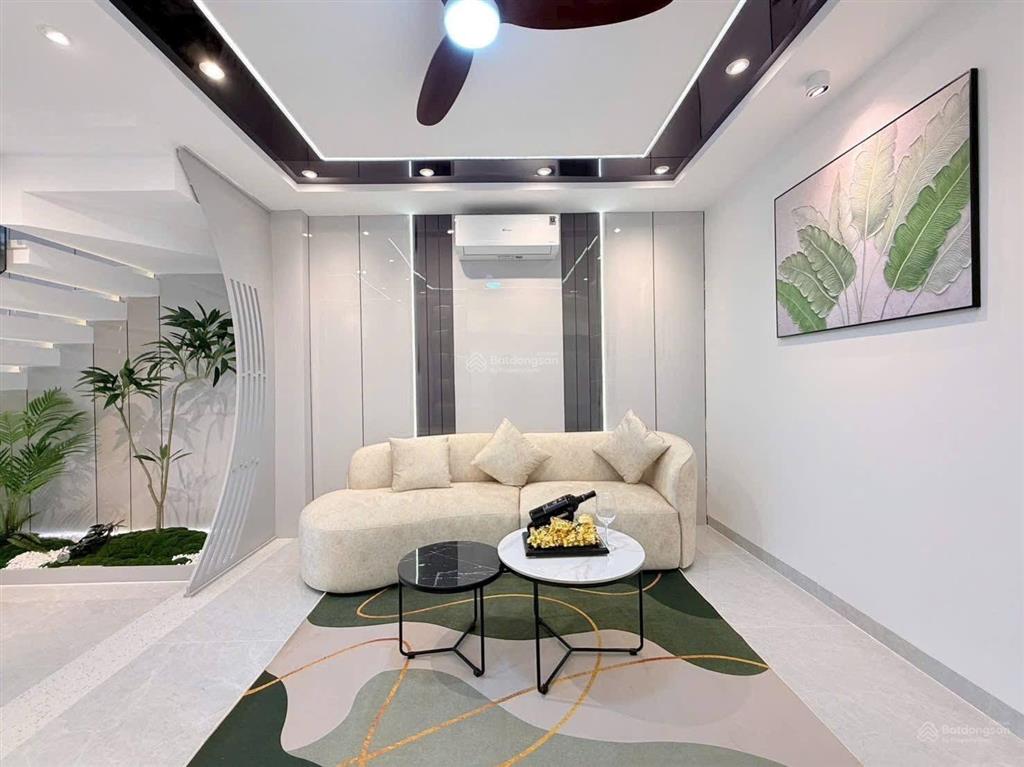 4,8x13 ung văn khiêm, p25, bt. hẻm xe du lịch đỗ cửa, giáp q1. pn trệt. chỉ nhỉnh 9 tỷ