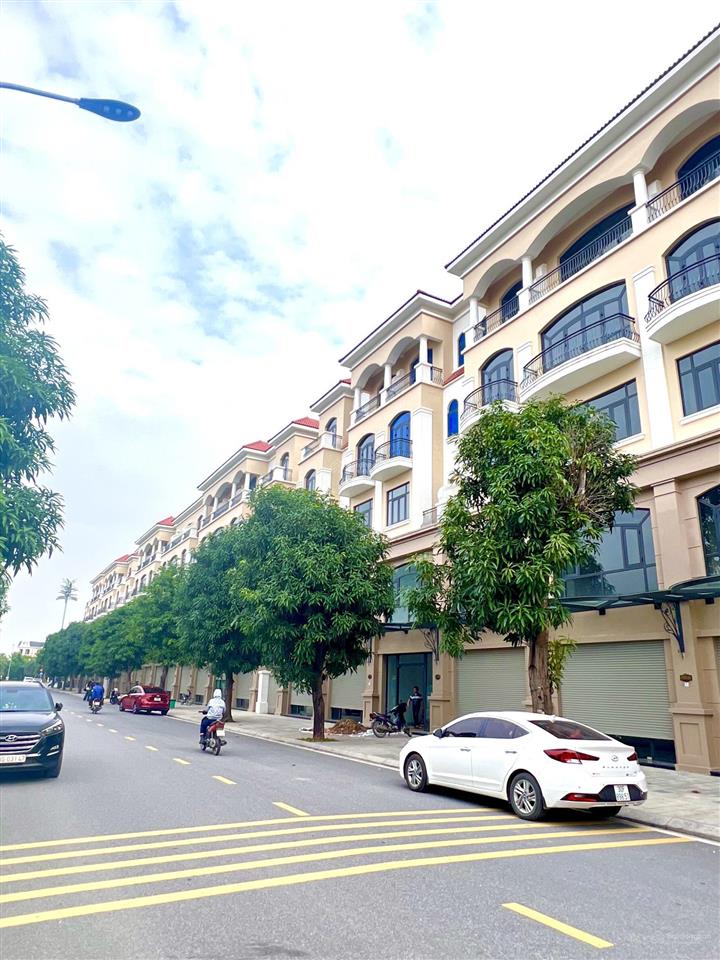 Shophouse vườn vinhome ocean park 2 cl15xx, đối diện 35 toà mik, dòng người cực tốt. giá chỉ 148tr