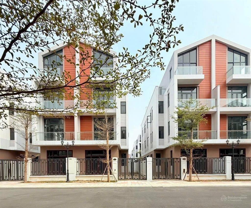 Tứ lập ánh dương duy nhất vinhome ocp3 diện tích 120m, gần vịnh biển 4 mùa, giá tốt chỉ 16,5 tỷ bp